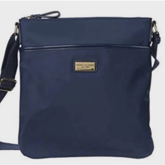 Tommy Hilfiger Handbags - Tommy Hilfiger Garden Classics II-Medium Crossbody-Square NWT